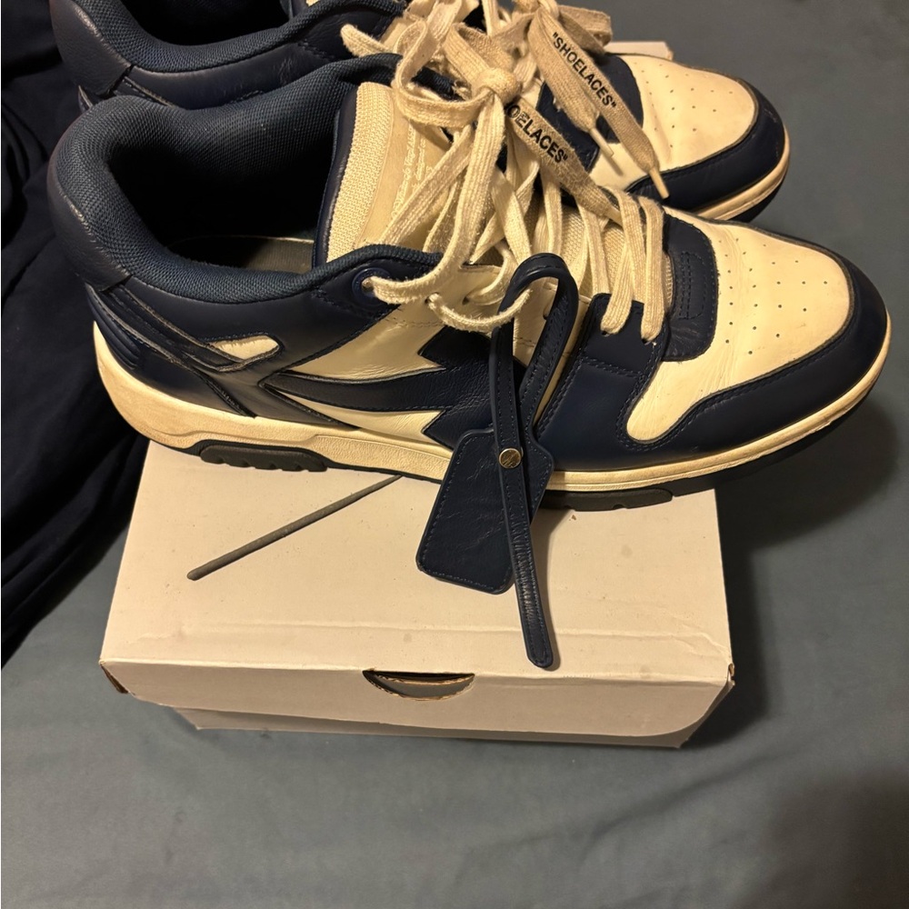 Off-White Navy and Cream Sneakers